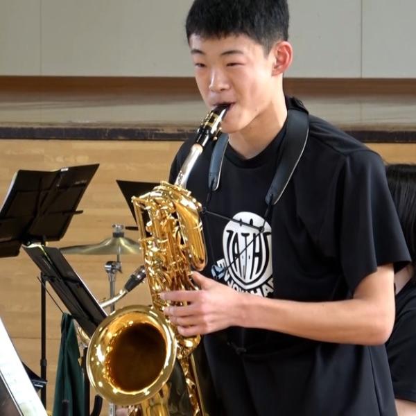 愛中・吹奏楽部定期演奏会
