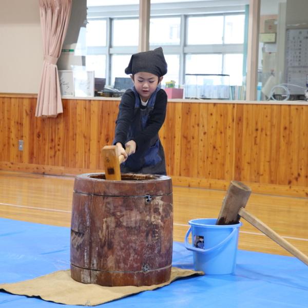 幼セ・もちつき会②